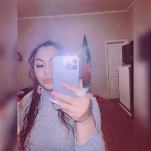 Meet your Posher, Saucedo